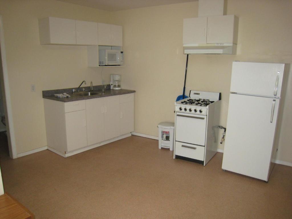 Fraser Bridge Inn And Rv Park Quesnel Room photo